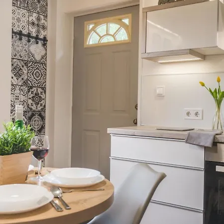 Luxury 24 Daire Yanıkkale