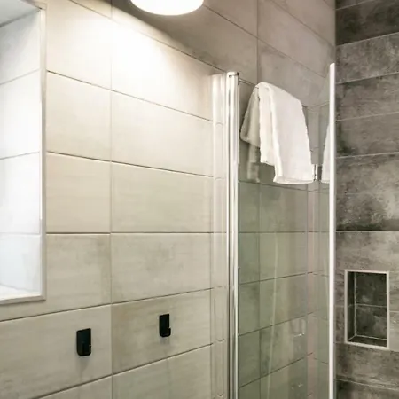 Luxury 24 Apartament Győr