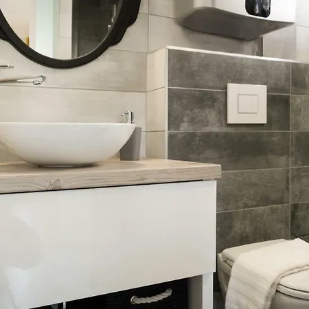 Luxury 24 * Yanıkkale